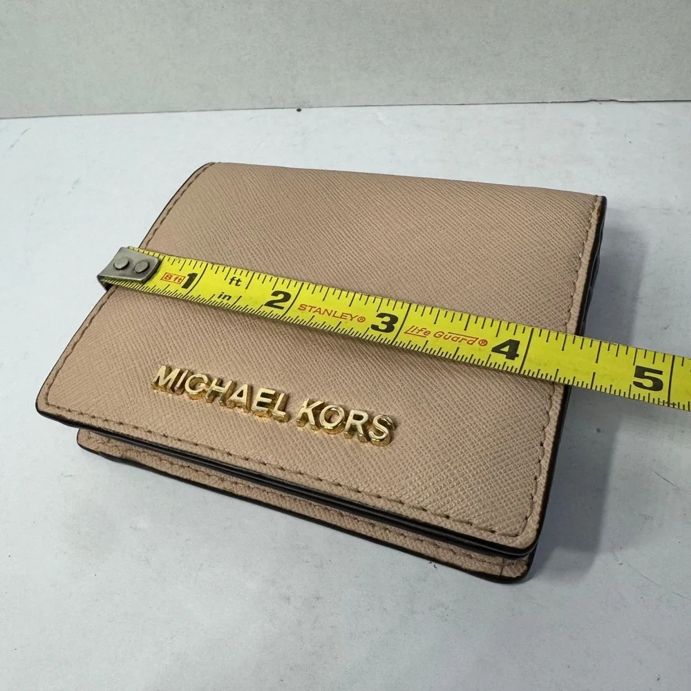 Michael Kors Small Bi Fold Wallet Saffiano Leather Muted Soft Pink Gold Hardware